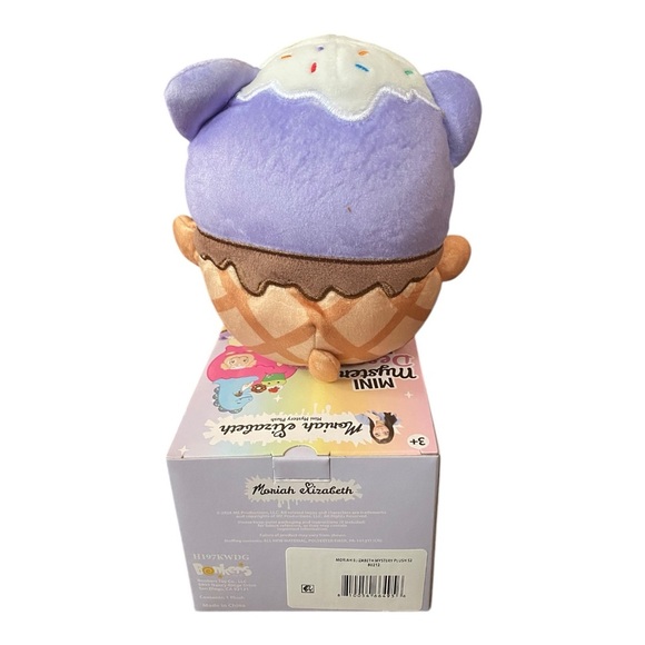 Moriah Elizabeth Mini Dessert Mystery Plush Series 2 Scoopsie Collectible Toy - Picture 4 of 6